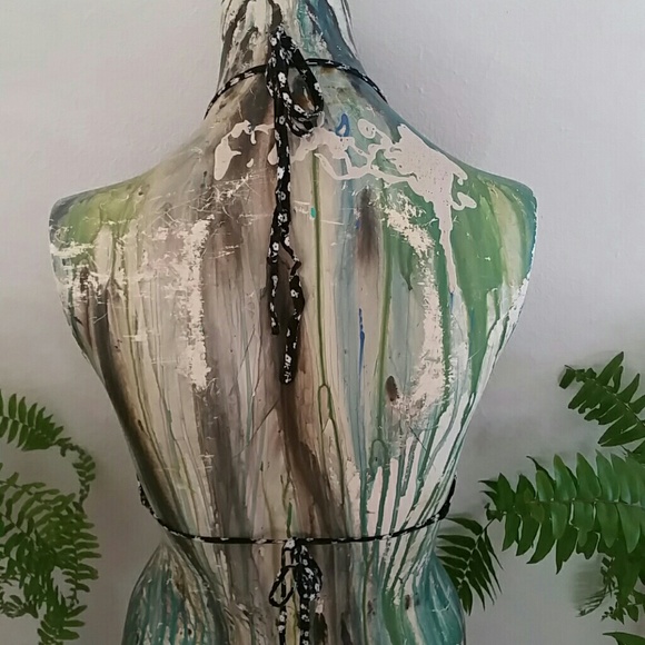 Halter Top - Picture 2 of 2